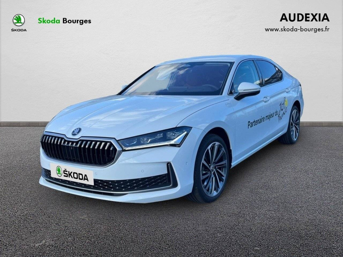 SKODA SUPERB à Bourges